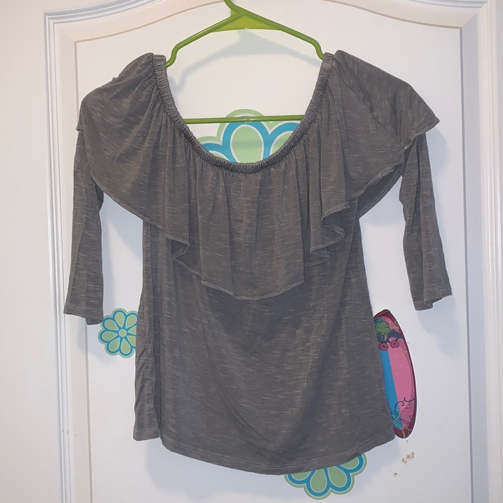 Off the shoulder long sleeve top